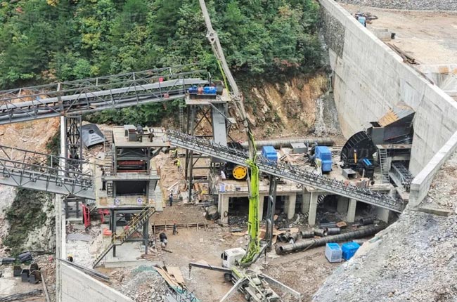 商洛市時(shí)產(chǎn)2000噸碎石生產(chǎn)線