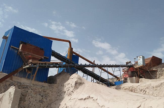 時(shí)產(chǎn)300噸1512重錘破使用現(xiàn)場