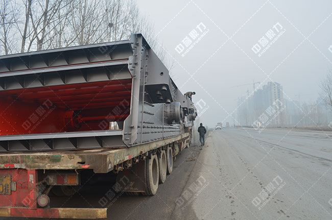 2TES1548振動篩 2TES1548振動篩