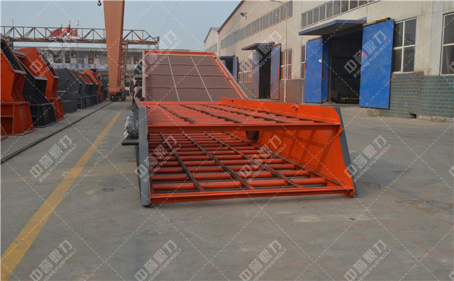 2YKX2470振動篩 2YKX2470振動篩