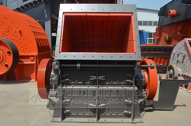 重型錘式破碎機 重型錘式破碎機