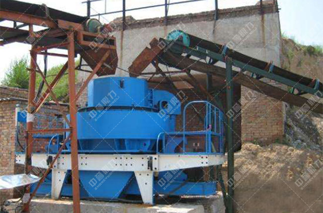 沖擊式制砂機(jī) 沖擊式制砂機(jī)