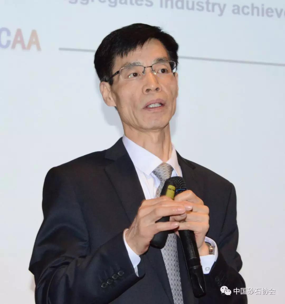 650 中砂石協(xié)會(huì)會(huì)長 胡幼奕
