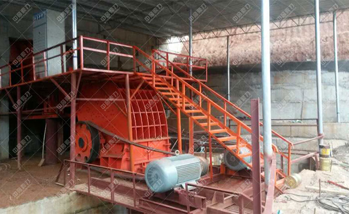 江西宜春時(shí)產(chǎn)1000噸石料生產(chǎn)線圖片