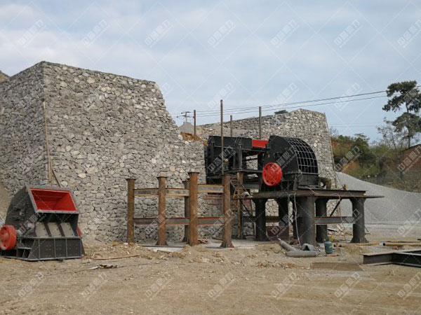 錘式破碎機(jī)