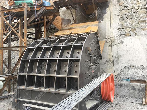 石灰破碎機(jī)