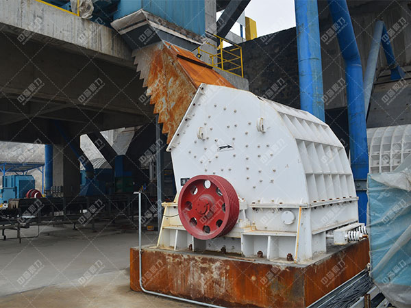 反擊錘式破碎機(jī)