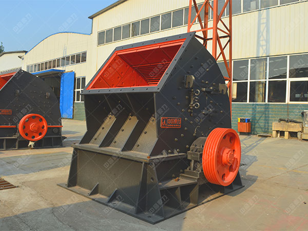 重型錘式破碎機(jī)