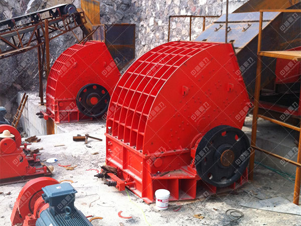 錘式破碎機(jī)