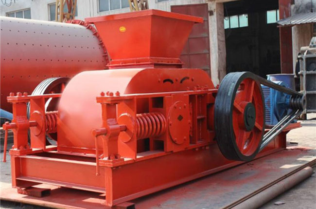 ��݁����C(j��)