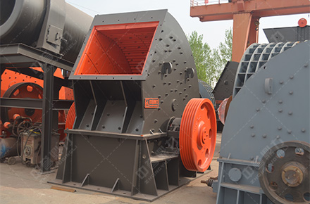 pcz1512重型錘式破碎機(jī)