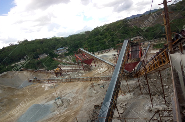 ������ĥ�F·�ն��Εr�a(ch��n)400��ɰʯ����