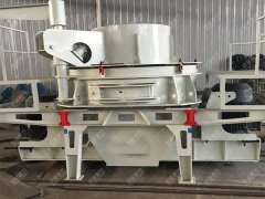 ����ņ᣿��ɰ�C(j��)һ��a(ch��n)4000����